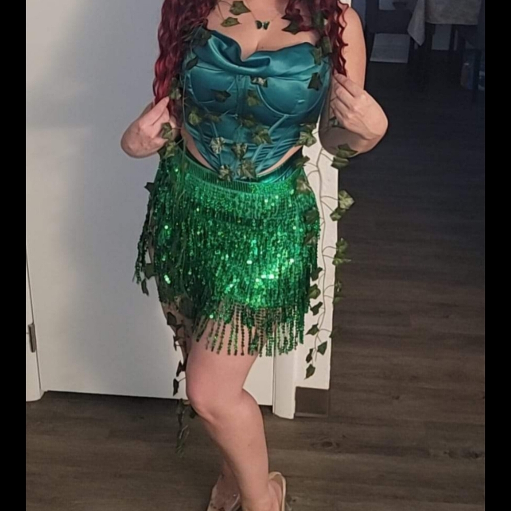 "Poison Ivy" Costume